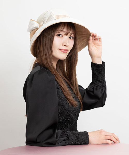 モデル頭囲：57cm 着用サイズ：ONESIZE